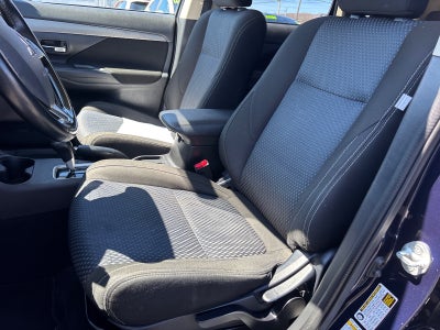 2016 Mitsubishi Outlander SE