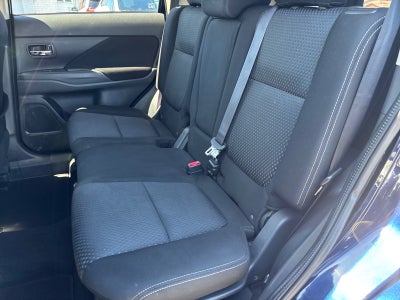 2016 Mitsubishi Outlander SE