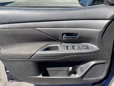 2016 Mitsubishi Outlander SE