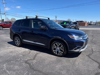 2016 Mitsubishi Outlander SE