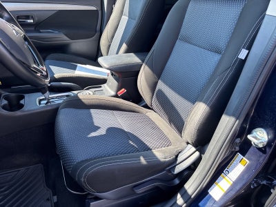2016 Mitsubishi Outlander SE