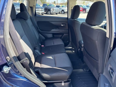 2016 Mitsubishi Outlander SE