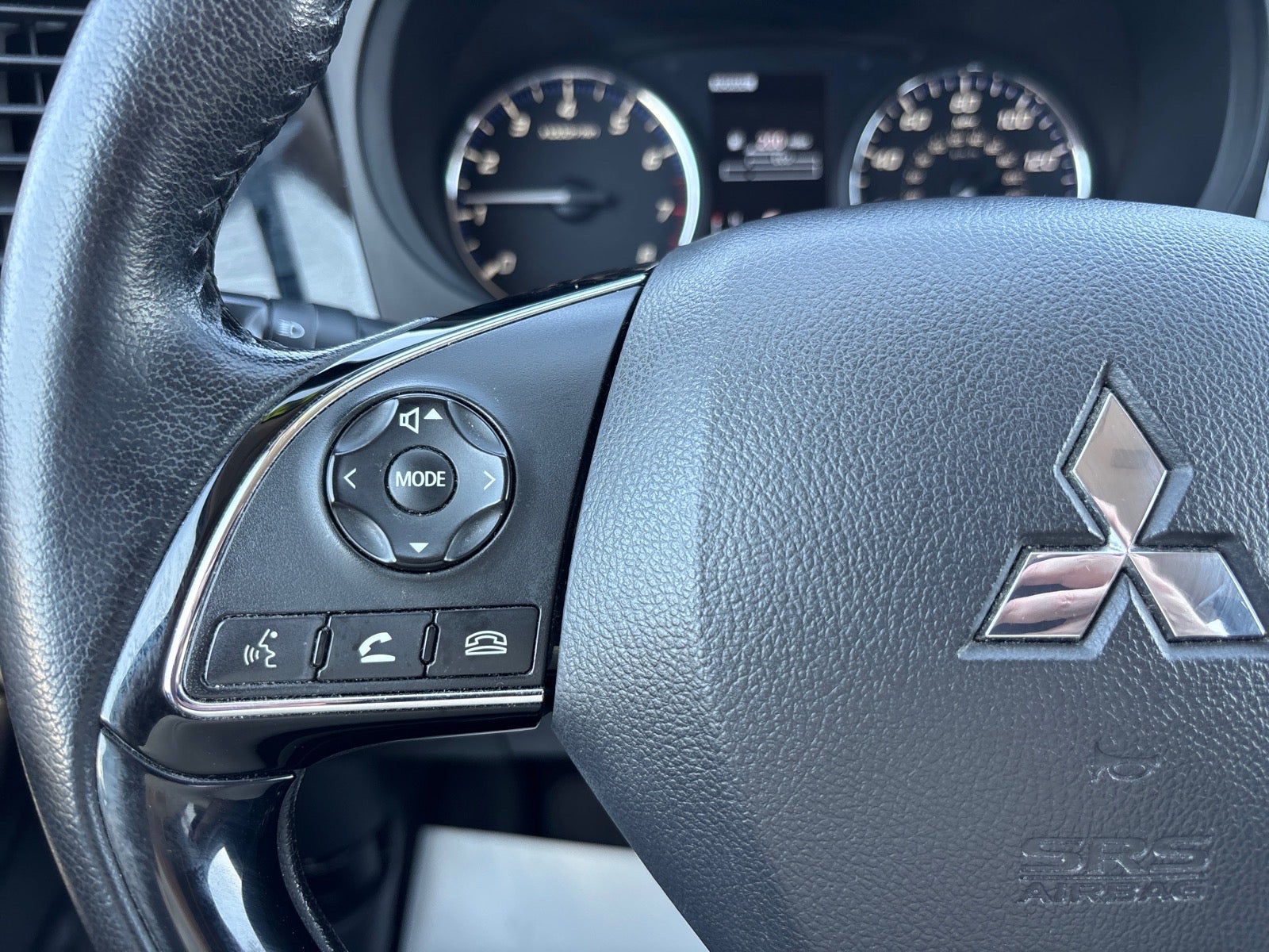 2016 Mitsubishi Outlander SE