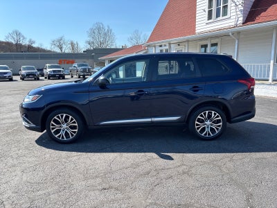 2016 Mitsubishi Outlander SE