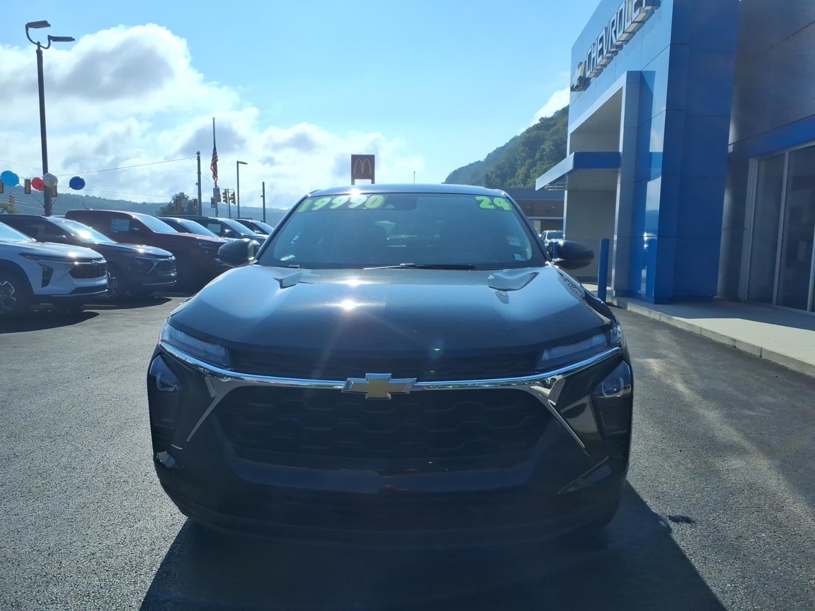 2024 Chevrolet Trax LS