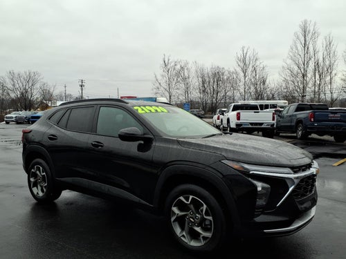 2025 Chevrolet Trax LT