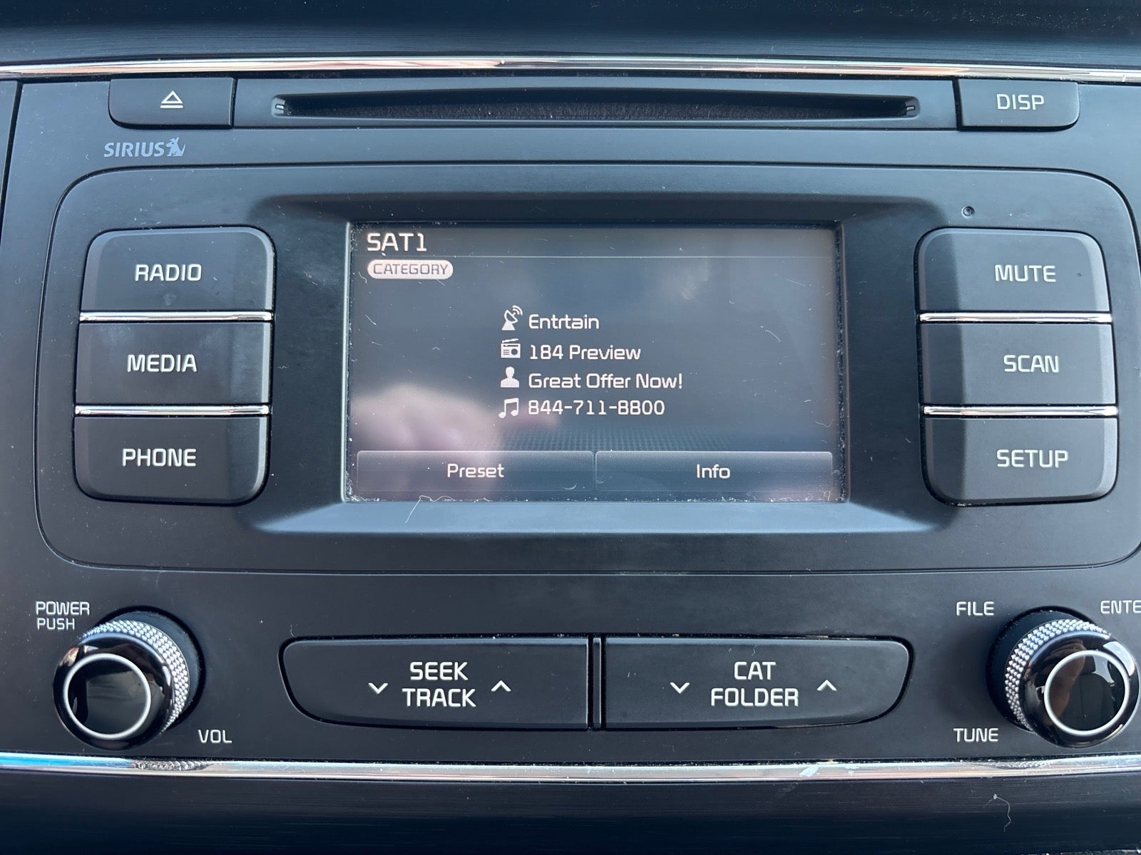 2016 Kia Sedona LX
