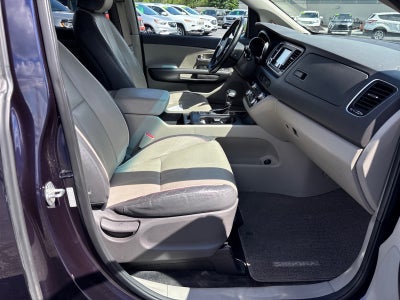 2018 Kia Sedona LX