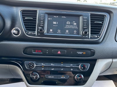 2018 Kia Sedona LX