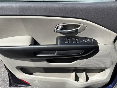 2018 Kia Sedona LX