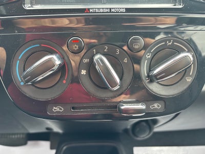 2018 Mitsubishi Mirage G4 ES